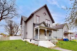 Excellent 5 Bed House For Sale In Crown Point Indiana