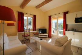 Luxury 3 Bed Villa For Sale In Montbrun-les-Bains