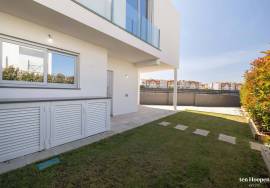 2+1 Bedroom Townhouse in Odiáxere, Lagos