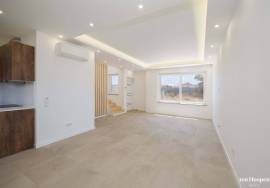 2+1 Bedroom Townhouse in Odiáxere, Lagos