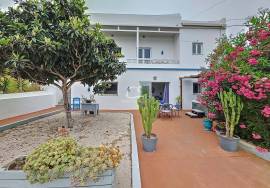 B&B - Villa with 3 independent apartments, swimming pool and active AL license – between Boliqueime and Paderne