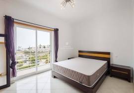 2 bedroom apartment for annual rentals in Armação de Pêra