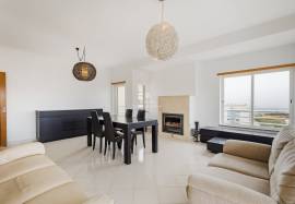 2 bedroom apartment for annual rentals in Armação de Pêra
