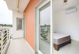 2 bedroom apartment for annual rentals in Armação de Pêra