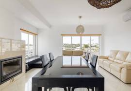 2 bedroom apartment for annual rentals in Armação de Pêra