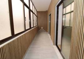 Refurbished 3 bedroom apartment facing the sea | garage | elevator | Sea view