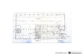 Premises of 750m2 totally open-plan