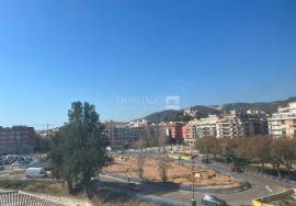 Premises of 750m2 totally open-plan