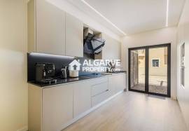 BOLIQUEIME - Elegant 6  bedroom villa with pool close to  Vilamoura and the beach