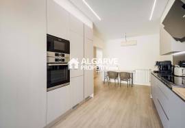 BOLIQUEIME - Elegant 6  bedroom villa with pool close to  Vilamoura and the beach