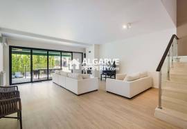 BOLIQUEIME - Elegant 6  bedroom villa with pool close to  Vilamoura and the beach