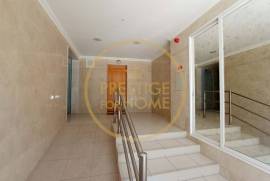 {|en|}2 bedroom apartment with balconies in Qta de Betunes Loulé! 