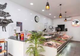 BUTCHER RENOVATED IN 2023 - RUA DE SÃO LUIS - FARO - TRESPASSE