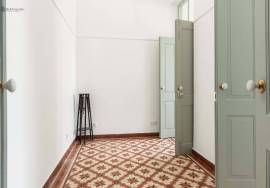 Traditional Charm with a Modern Touch – Typical 2 Bedroom Villa from Olhanense with Rooftop and Patio