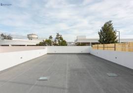 Traditional Charm with a Modern Touch – Typical 2 Bedroom Villa from Olhanense with Rooftop and Patio