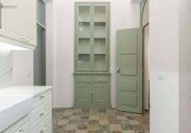 Traditional Charm with a Modern Touch – Typical 2 Bedroom Villa from Olhanense with Rooftop and Patio