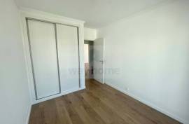 Refurbished 4 bedroom villa with sea views in Ericeira