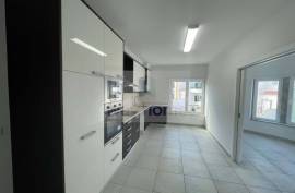 Refurbished 4 bedroom villa with sea views in Ericeira