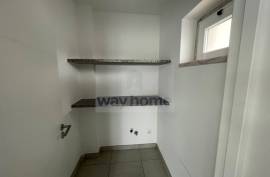 Refurbished 4 bedroom villa with sea views in Ericeira