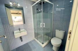 Refurbished 4 bedroom villa with sea views in Ericeira