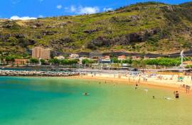 VILLA WITH LAND IN MACHICO