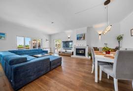 Olhão - Algarve Spacious 4‑Bedroom villa: pool, orchard – 12 km from Airport