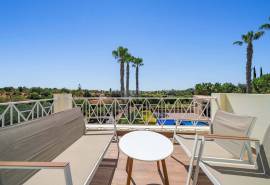 Olhão - Algarve Spacious 4‑Bedroom villa: pool, orchard – 12 km from Airport