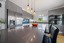 Olhão - Algarve Spacious 4‑Bedroom villa: pool, orchard – 12 km from Airport