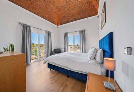 Olhão - Algarve Spacious 4‑Bedroom villa: pool, orchard – 12 km from Airport