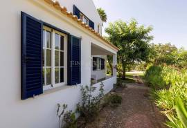 Tavira – Arroteia - Peaceful 3-bedroom villa with garden  and sea views near the Ria Formosa.