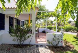 Tavira – Arroteia - Peaceful 3-bedroom villa with garden  and sea views near the Ria Formosa.