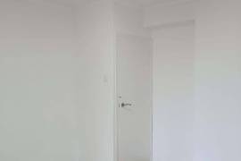 Opportunity! Beautiful Duplex all renovated! Steps from Lo Morant Park