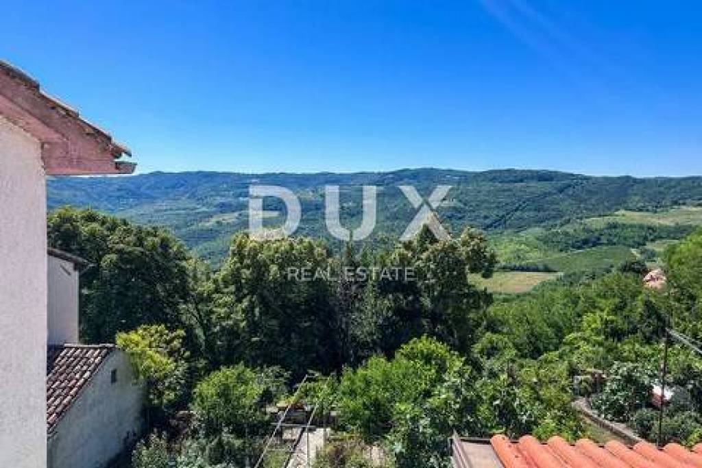 ISTRIA, MOTOVON - Huis in het centrum van Motovun met prachtig uitzicht