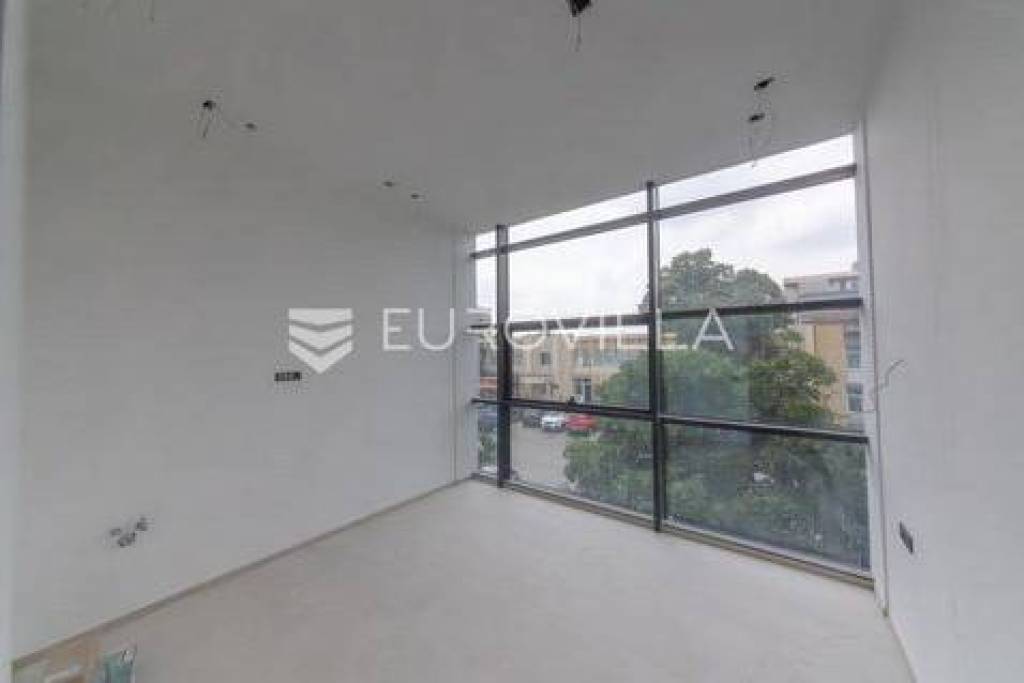 Osijek, Retfala – Attractive Apartment/Office Space in a New Building with Open Views