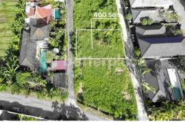 Strategic 400 sqm Land in Babakan, Few Minutes to Batu Bolong Beach