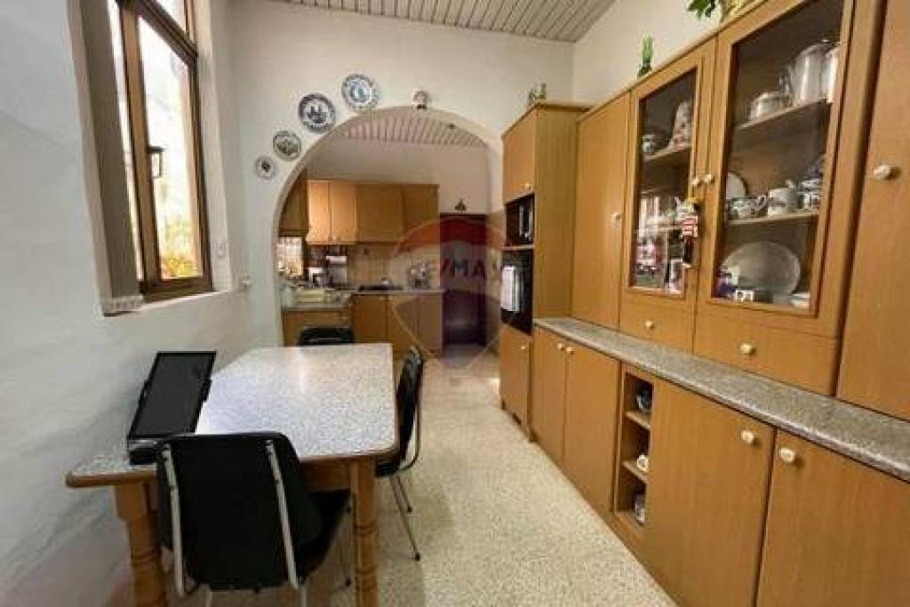 Townhouse in Cospicua - €420,000