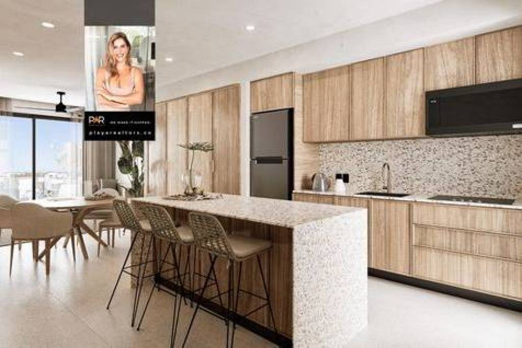Studio with terrace just steps from the beach
