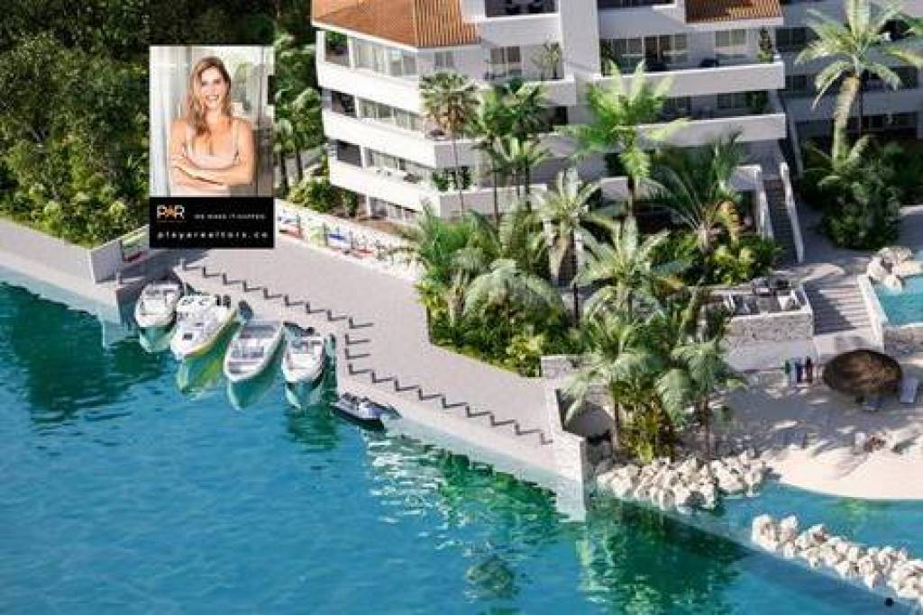 2 BDR Apartment with Spacious Terrace in Puerto Aventuras Marina