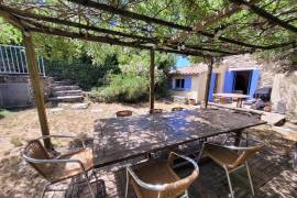 Very Pretty Country House With 145 M2 Of Living Space On 1255 M2 Of Land With Pool And 7400 M2 Of Non Attached Woods And Land.