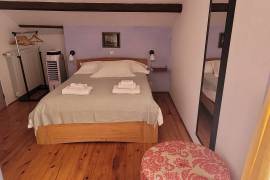 Very Pretty Country House With 145 M2 Of Living Space On 1255 M2 Of Land With Pool And 7400 M2 Of Non Attached Woods And Land.