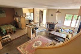 Charming Character House With 140 M2 Of Living Space, Annexe And Garden With Swimming Pool And Views.
