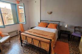 Charming Character House With 140 M2 Of Living Space, Annexe And Garden With Swimming Pool And Views.