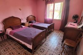 Charming Character House With 140 M2 Of Living Space, Annexe And Garden With Swimming Pool And Views.