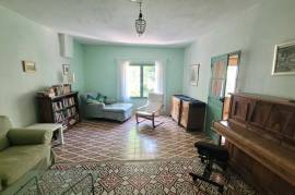 Charming Character House With 140 M2 Of Living Space, Annexe And Garden With Swimming Pool And Views.