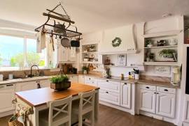 Stunning Languedoc-Style Villa With 210 M2 Of Living Space And Independent Guest House, On A Landscaped 1093 M2 Plot With Pool, Petanque Court And Open Views.