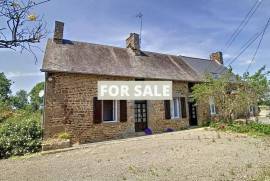 Country House with Outbuilding, Ideal Holiday Home