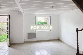 Cottage with Nice Garden, Ideal Holiday Home