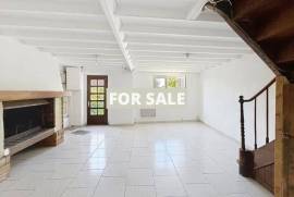 Cottage with Nice Garden, Ideal Holiday Home