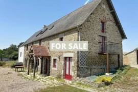 Detached Country House with Guest Gite Cottage