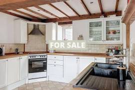 Detached Country House with Guest Gite Cottage